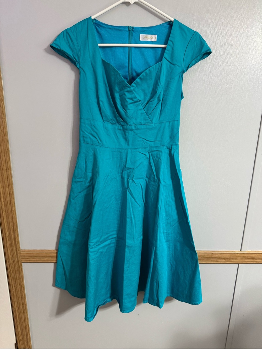 Amazon Teal Fit-and-Flare Cap-Sleeve Modern Retro Vibe Dress Size Small